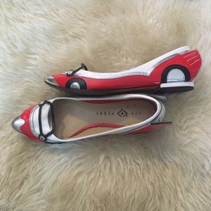 Katy Perry the Shannon red car shoe
